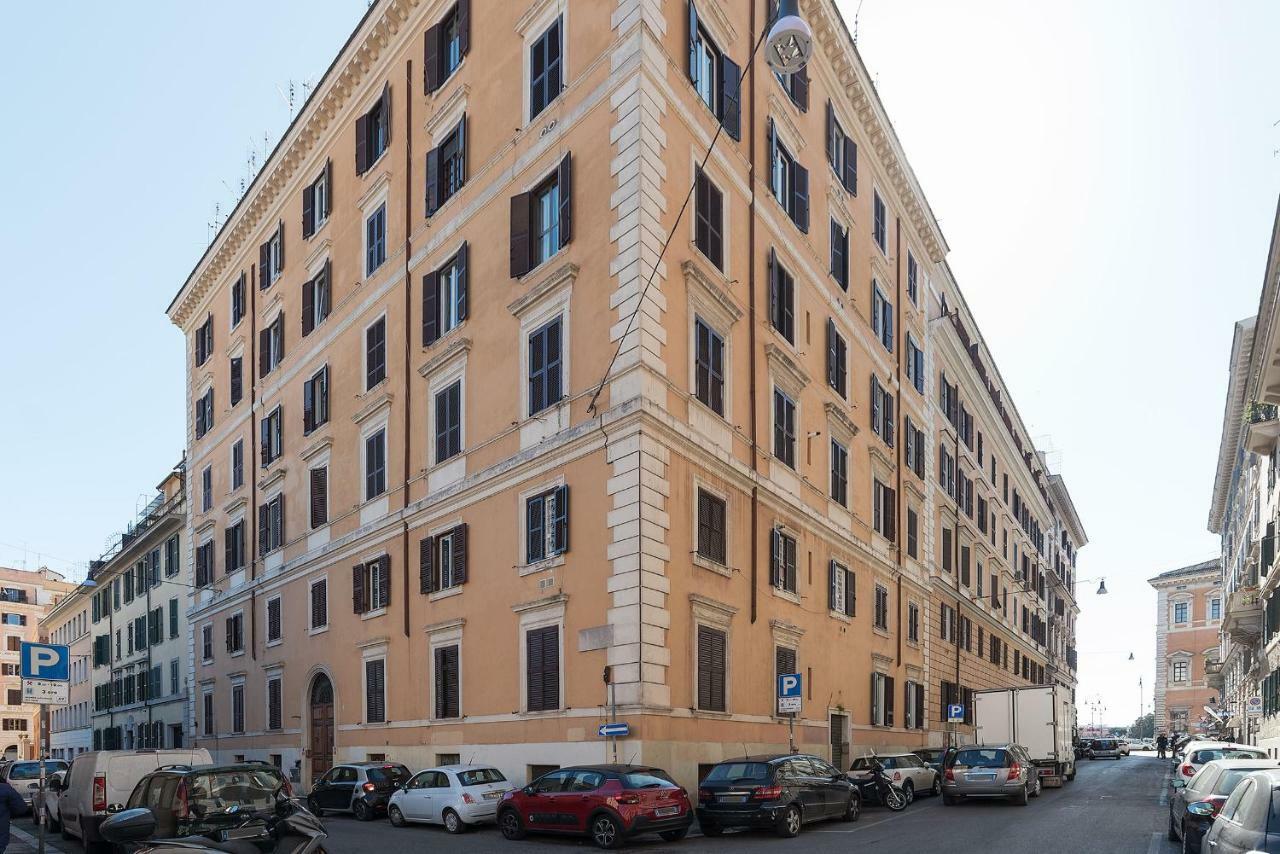 San Giovanni & Colosseo Roomy Flat Ρώμη Εξωτερικό φωτογραφία